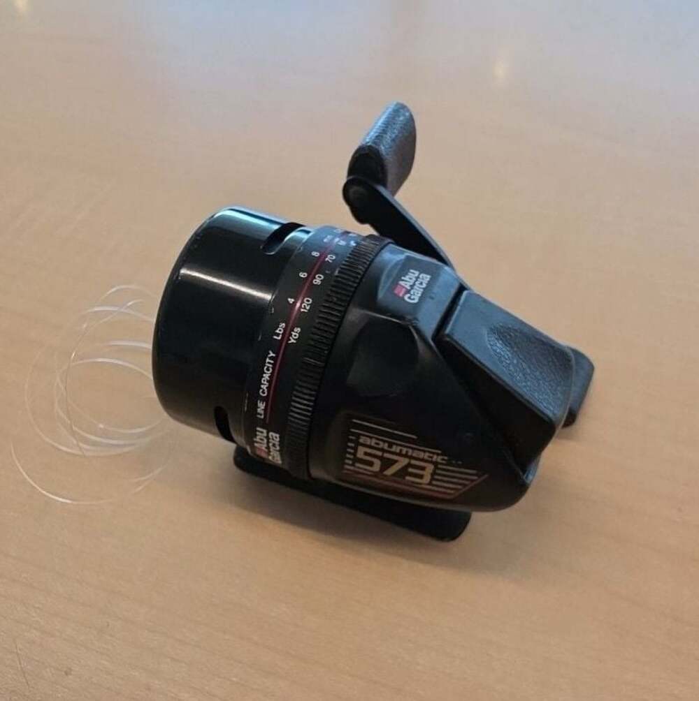 Abu Garcia Abumatic 573 Spincast Fishing Reel